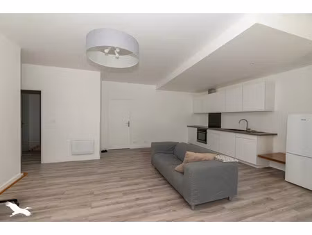 vente immeuble à pauillac (33250)  189 566 €