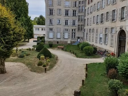 dpt vosges (88)  à vendre vittel ensemble 2 studios meublés et équipés secteur parc et the