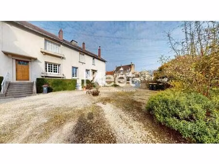 maison 5 pièces - 3 chambres