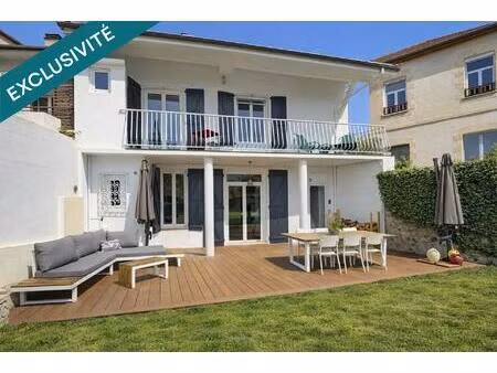 moirans – centre-ville – maison de ville de 170m² avec jardin et vue montagnes