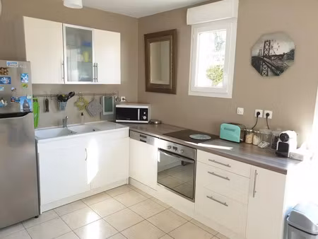 location appartement 3 pièces 76 m² à vernaison (69390)  1 080 €