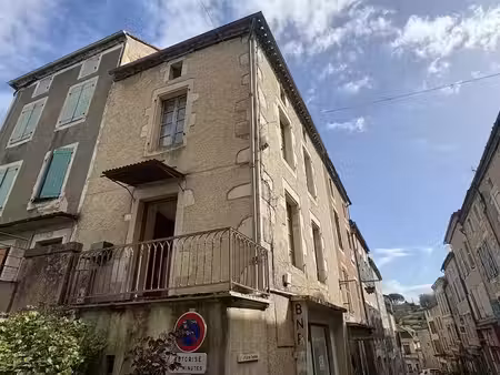 location maison 7 pièces 63 m² à puy-l'evêque (46700)  520 €