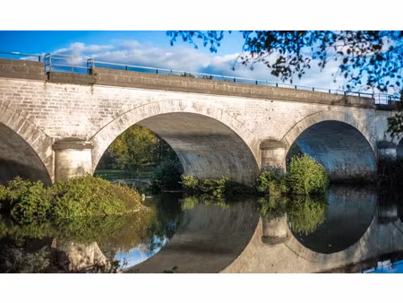 location maison 3 pièces à saint-seurin-sur-l'isle (33660)  600 €