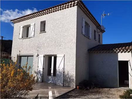 location maison 4 pièces 84 m² à rousson (30340)  875 €