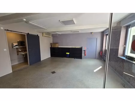 location locaux professionnels 3 pièces 69 m² à chalon-sur-saone (71100)  620 €