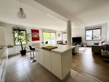 location appartement 3 pièces 84.03 m² à amiens (80000)  1 090 €