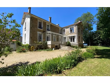 maison mandres-les-roses 241 m² t-6 à vendre  820 000 €