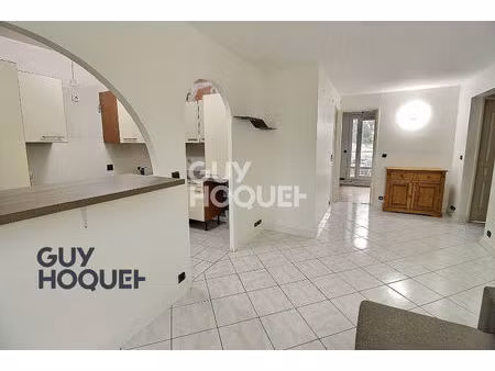 appartement de 3 pièces à découvrir rapidement !!
