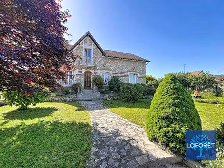 maison d huison longueville 11 pièces 250 m2 - 1625 m² de terrain