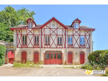 maison le mesnil le roi 6 pièce(s) 192 m2