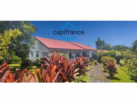 à piton sainte-rose – spacieuse maison t7 de plain-pied à louer avec grand jardin (974)