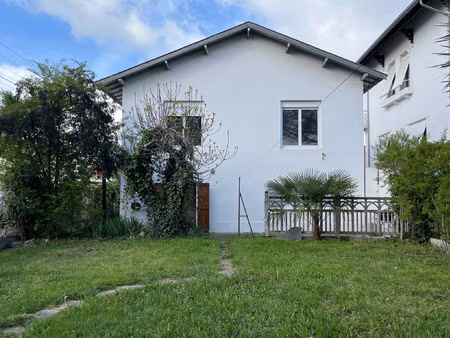 maison 5 pieces des annees 60 quartier figarol