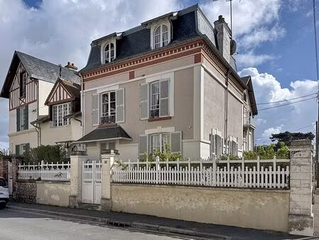 villa cabourg 8 pièces140 m2 - second rang mer
