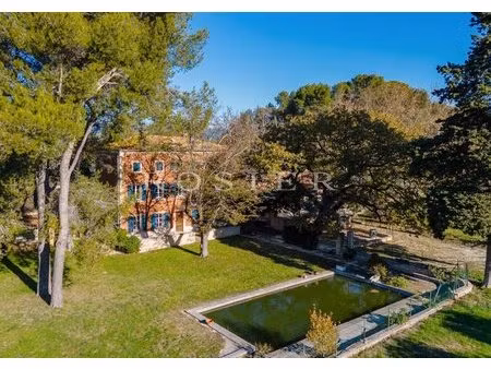 bastide de maître à rénover  vue panoramique luberon.