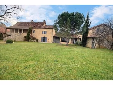 demeure de prestige savignac les eglises 320 m2