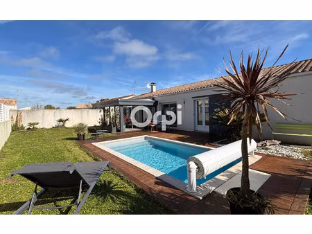 maison saint-just-luzac m² t-4 à vendre  358 100 €