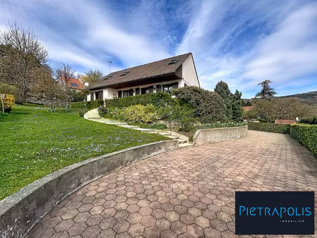 maison familiale dans les hauteurs de mâlain - 145m2