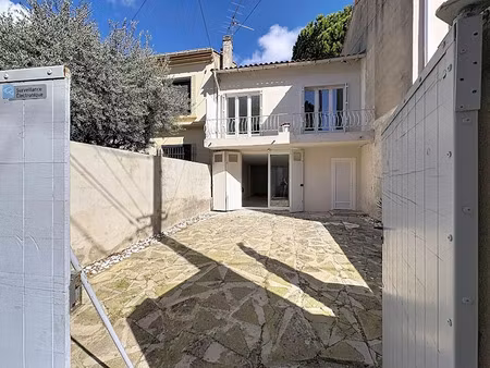 vente maison 4 pièces 115 m² à avignon (84000)  239 000 €