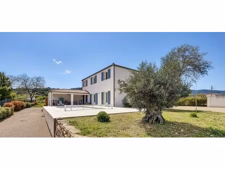 maison 7 pièces - 155 m²