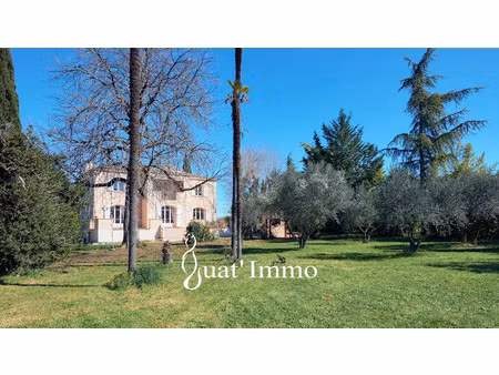 vente villa 8 pièces 236.51 m² à oraison (04700)  690 000 €