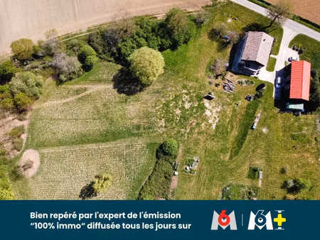 maison familiale rénovée – dpe b – 1 3 ha avec terrain constructible – seyches
