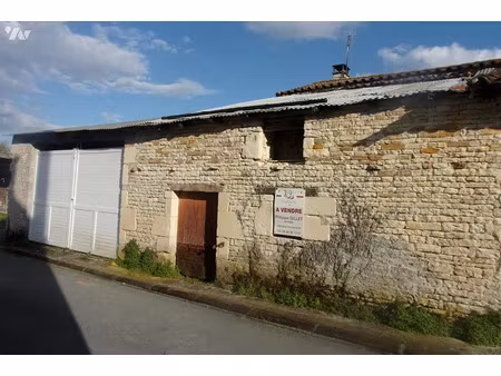 vente maison à granzay-gript (79360)  26 000 €