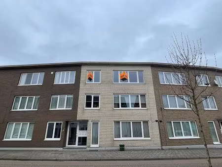 appartement te huur in oud-turnhout met 2 slaapkamers