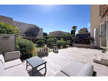vente appartement 2 pièces 50 m² saint-laurent-du-var (06700)