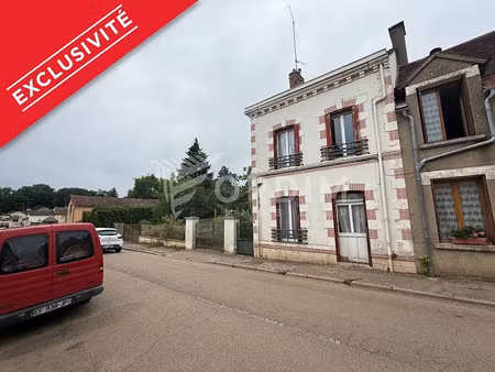 vente maison 4 pièces 78.96 m² à saint-sauveur-en-puisaye (89520)  90 000 €