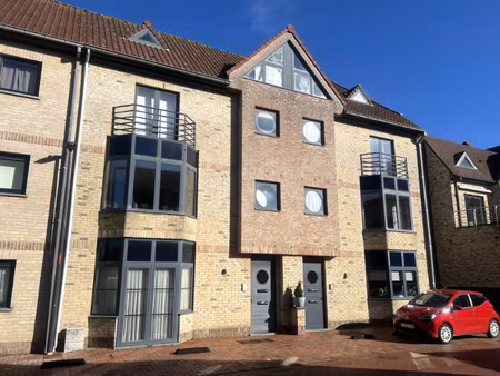 appartement te huur in diksmuide met 3 slaapkamers