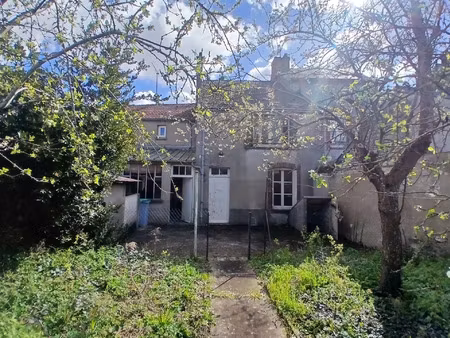 vente maison de village 7 pièces 150 m2 à toury