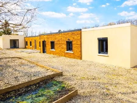 vente maison 5 pièces 143 m² à vendoeuvres (36500)  129 900 €