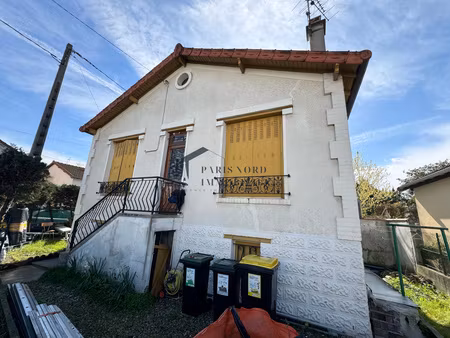 maison proche gare rer b avec sous-sol total