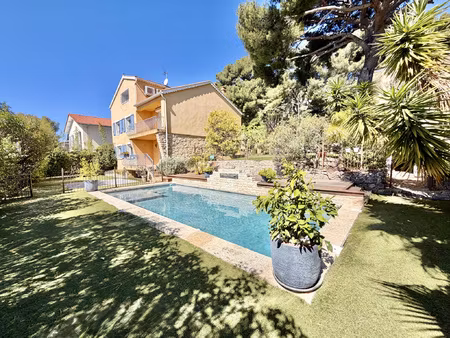 achat maison 7 pièces 173m² toulon 83100