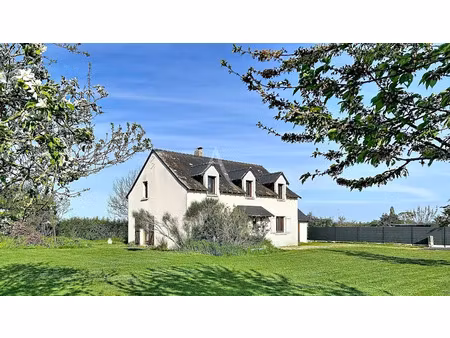 vente maison 7 pièces 140 m² à lys-haut-layon (49310)  192 700 €