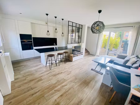 croissy beaubourg duplex 3 pièce(s) 56 m2