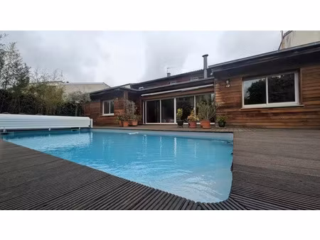 vente maison 7 pièces 242 m² bordeaux (33000)