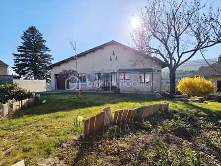 vente maison 5 pièces 130 m² à champeix (63320)  231 000 €