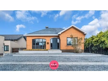 instapklare bungalow met royale tuin op rustige topligging in houthalen