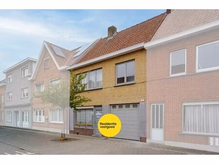 ruime gezinswoning op 328 m² op topligging in st-michiels