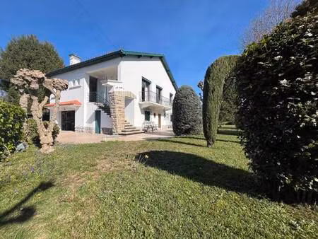 vente maison 6 pièces 155 m² lourdes (65100)