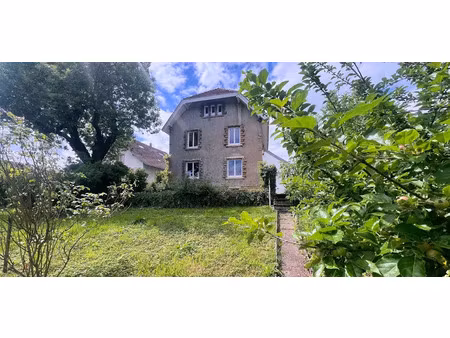 vente maison 8 pièces 159 m² à etupes (25460)  220 000 €