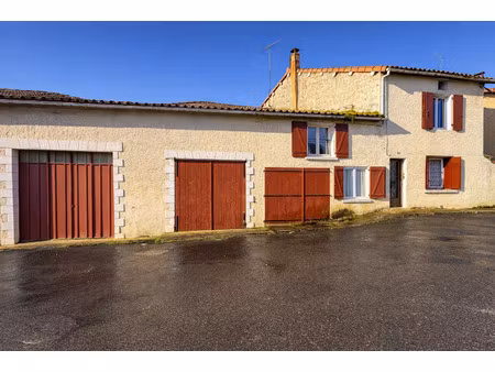 vente maison 4 pièces 114 m² ruffec (16700)