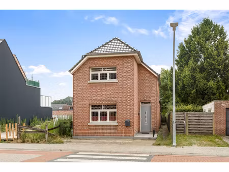 huis te koop in dessel met 3 slaapkamers