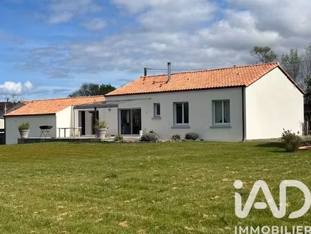 vente maison 5 pièces 114 m² à saint-lumine-de-coutais (44310)  292 000 €