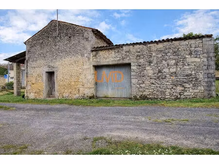 ancienne distillerie à rénover