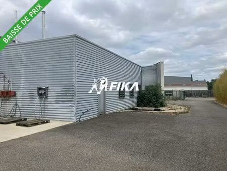 vente local d'activités 800 m²