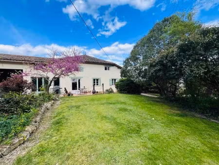 vente maison 6 pièces 240 m² à puymiclan (47350)  343 200 €