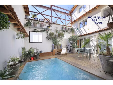 maison de ville avec piscine