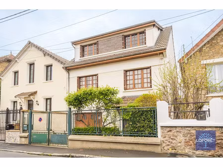 vente maison 4 pièces 101 m² à les pavillons-sous-bois (93320)  320 000 €
